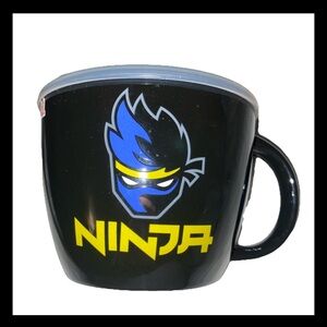Ninja Zak! Ceramic Soup Bowl Mug With Handle & Lid Ninja Holdings Black